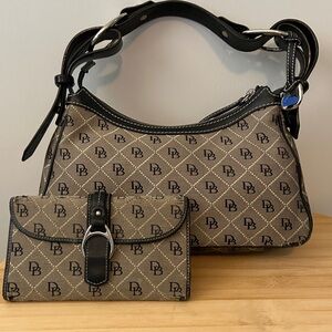Dooney and Bourke Shoulder Bag